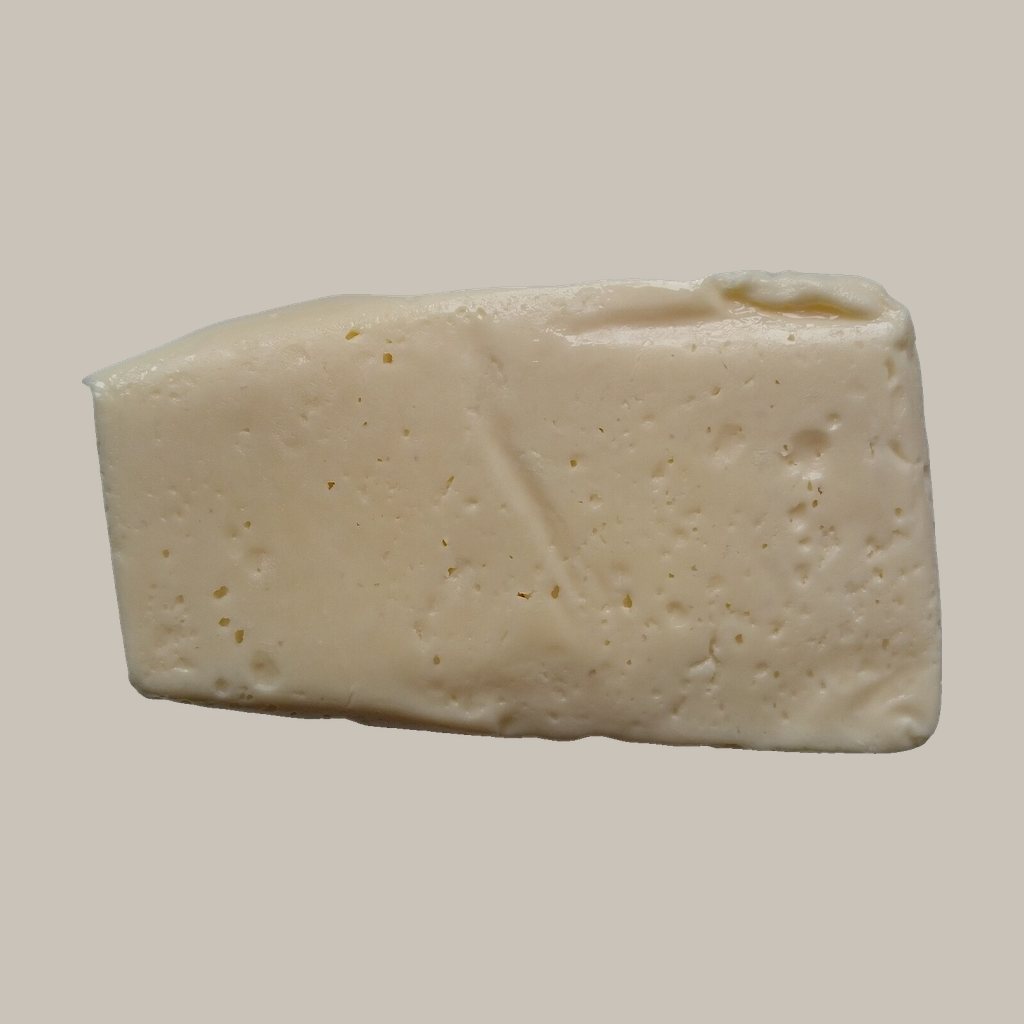 Tome fraîche de Cantal, pâte blanche non affinée